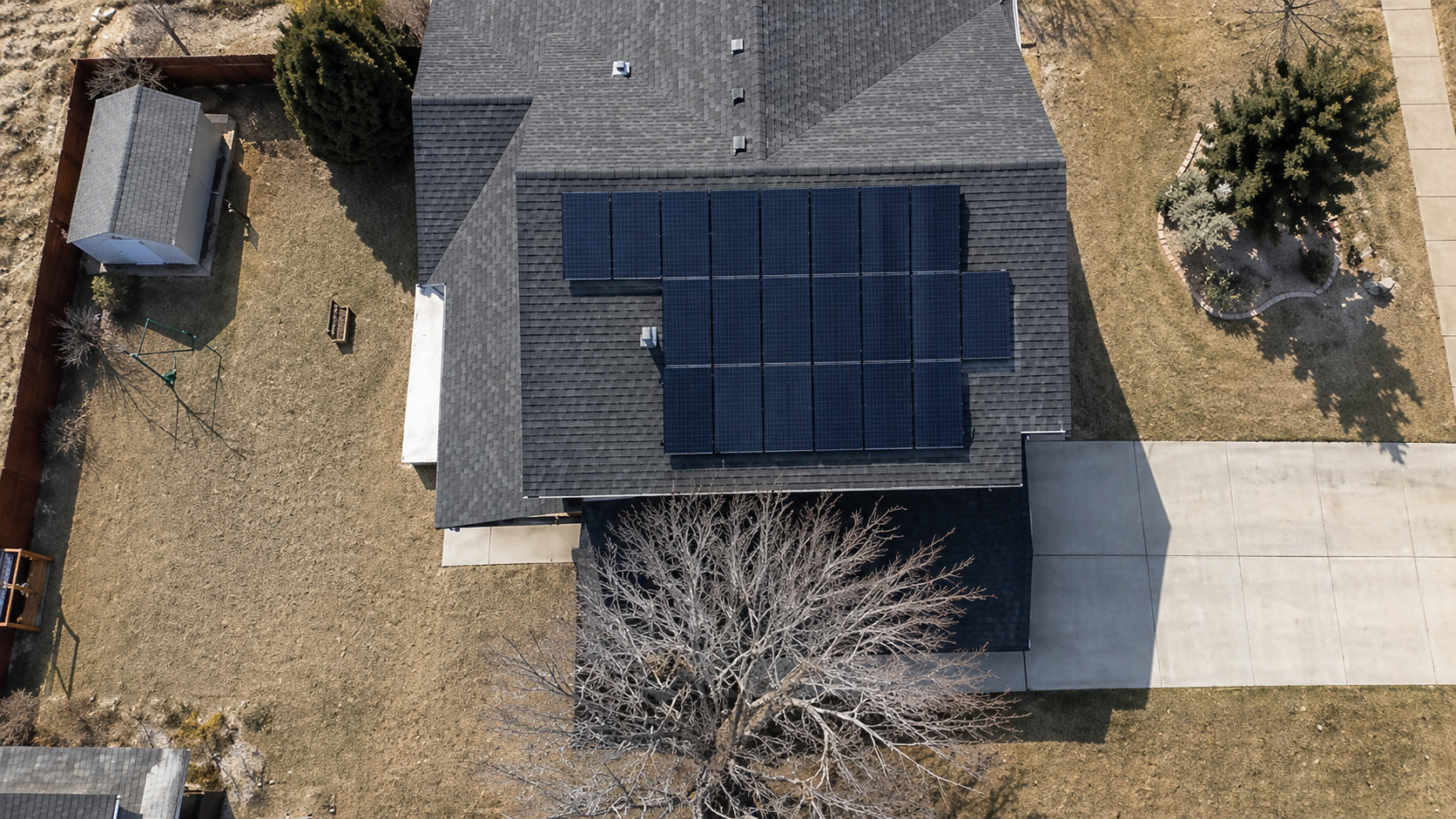 Can Solar Panels Be Removed From a Roof?