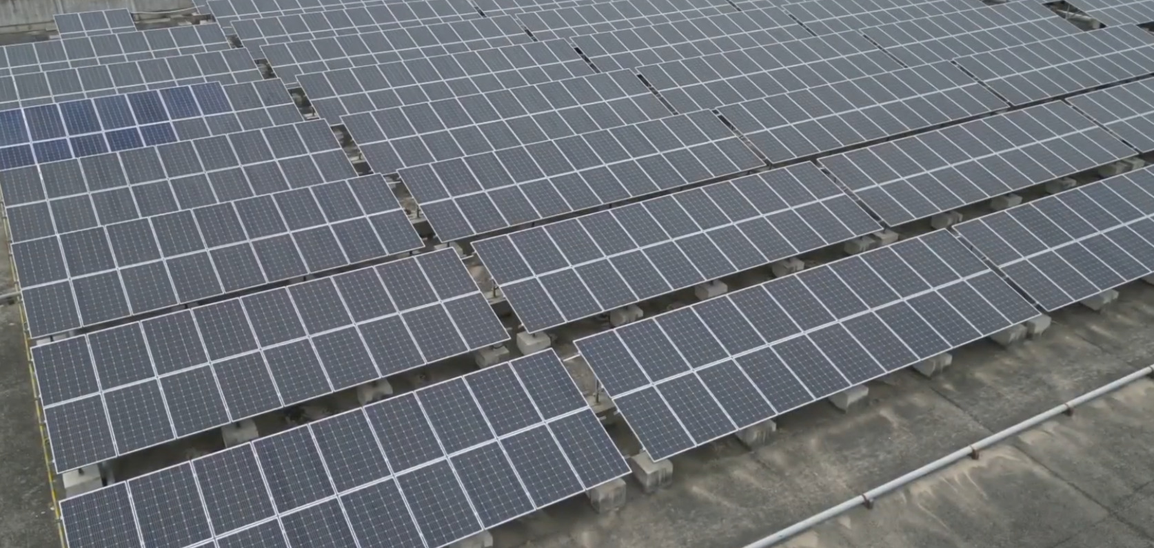 Solar Panels vs Solar Roof: Which Is Better for Your Home?